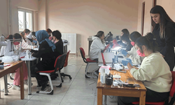 Eskişehir’de Türkiye’nin kamuya ait ilk protez tırnak atölyesi açıldı