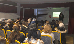 Eskişehir’de velilere dijital farkındalık eğitimi verildi