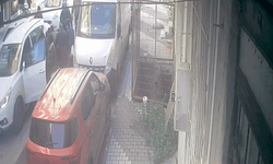 İstanbul'da  otomobil 3 yaşındaki çocuğa çarptı