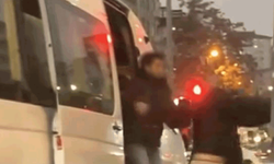 İstanbul'da servis şoföründen kağıt toplayan kişiye yumruk