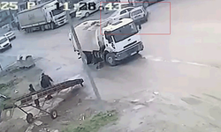 Karabük'te kaza anı ve tehlikeli yolculuk kameraya yansıdı