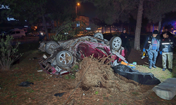 Karabük'te otomobil, takla atarak çarptığı ağacı kökünden söktü: 1 ölü