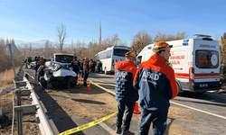 Nevşehir'de otomobil ile midibüs çarpıştı: 10 yaralı
