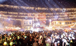 Odunpazarı’nda yeni yıl coşkusu meydanlara sığmadı