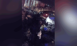 Şanlıurfa'da iki otomobil kafa kafaya çarpıştı: 1 ölü, 9 yaralı