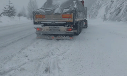 Tokat-Sivas yolunda kar engeli