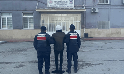 Afyon’da jandarma 51 aranan şahsı yakaladı