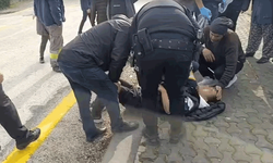 Ankara’da köpeğe çarpmamak isteyen motosiklet sürücüsü kaza yaptı