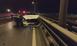 Antalya Manavgat'ta üç araçlı zincirleme kaza: 3 yaralı