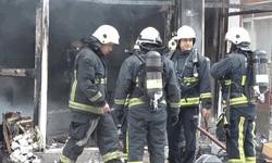 Antalya'da mobilya imalathanesinde yangın