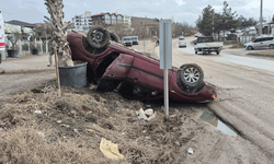 Eskişehir'de korkutan kaza: Takla atan araçtan sağ çıktılar