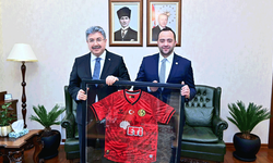 Eskişehirspor yönetiminden Vali Yılmaz'a ziyaret