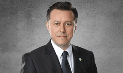 Hatipoğlu Eskişehir’in en çok beğenilen milletvekili oldu