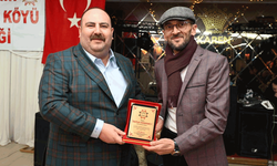 İnönü Belediye Başkanı Serhat Hamamcı’ya teşekkür plaketi