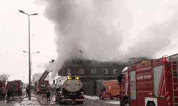 İstanbul'da çakmak fabrikasında çıkan yangın paniğe neden oldu