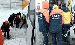 Kayseri’de cenaze minibüsü devrildi: Yaralılar var