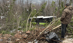 Kocaeli'de yolcu otobüsü şarampole yuvarlandı, çok sayıda yaralı var