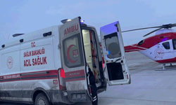 Muş’ta solunum sıkıntısı yaşayan bebek Van’a nakledildi