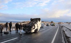 Nevşehir'de düz yolda kontrolden çıktı, takla atarak durabildi: 1 yaralı