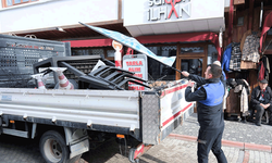 Sivrihisar'da kaldırım işgallerine zabıta geçit vermiyor