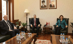 Ünlüce ve Kurt'tan Vali Yılmaz'a hayırlı olsun ziyareti