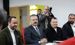 Vali Hüseyin Aksoy’dan Eskişehirspor’a veda ziyareti