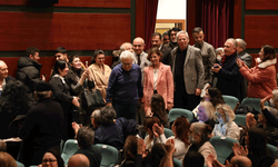 Zülfü Livaneli'nin söyleşisine Eskişehirlilerden büyük ilgi