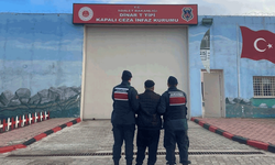 Afyon’da hakkında 8 yıl 4 ay kesinleşmiş ceza bulunan şahıs kıskıvrak yakalandı