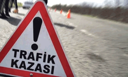 Afyon'da trafik kazasında 3 kişi hastaneye kaldırıldı