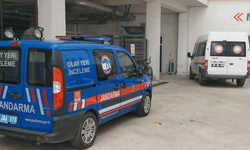 Aksaray'da üzerine çatı düşüp ölen vatandaş son yolculuğuna uğurlandı