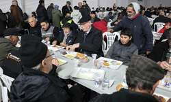 Başkan Kurt ilk iftarda Büyükdere’de vatandaşlarla buluştu