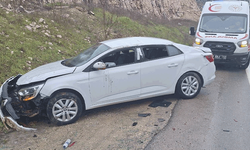 Bilecik’te kaygan yol kazaya neden oldu: 2 yaralı