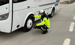 Bilecik'te trafik ekiplerinden kış lastiği kontrolü