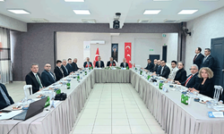 Eskişehir Valisi Yılmaz'dan başarılı personele teşekkür belgesi