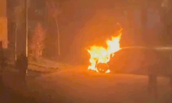 Eskişehir'de otomobil alevlere teslim oldu: İşte o anlar