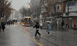 Meteoroloji duyurdu: Eskişehir’de yağmur ve kuvvetli rüzgar bekleniyor