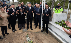 Vali Yılmaz’dan Şehit Jandarma Osman Gıcı'nın kabrine ziyaret