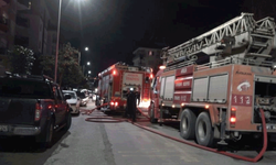 Antalya'da 5 katlı binada korkutan yangın