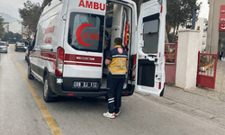 Aydın'da yağmur nedeniyle ıslanan yolda kayan motosikletli yaralandı