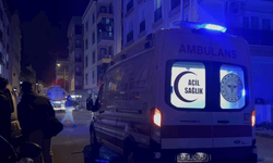 Çanakkale'de ev yangını: Mahsur kalan kişi kurtarıldı