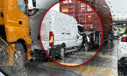 Eskişehir çevre yolunda trafiği felç eden kaza