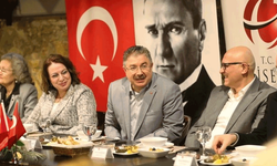 Eskişehir Valisi Yılmaz, iftarda mülki idare amirleriyle buluştu