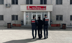 Eskişehir'de 10 yıl ve üzeri aranması bulunan 2 şahıs yakalandı