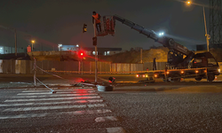 Kocaeli'de işçi servisi ile otomobil çarpıştı: 11 yaralı