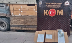 Polisten dev operasyon: 4 milyon 100 bin sahte makaron yakalandı