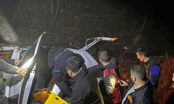Sinop'ta otomobil uçuruma yuvarlandı: 7 yaralı