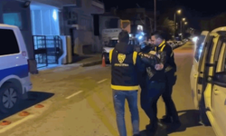 Trafikte tartıştığı sürücünün üzerine sopayla yürüdü: 201 bin TL ceza