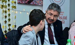 Vali Yılmaz’dan öksüz ve yetim çocuklarla iftar