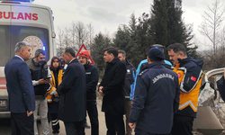 Yalova'da servis midibüsü kaza yaptı: 1 ölü, 20 yaralı