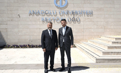 Abdulkadir Çay Eskişehir’de iletişimcilerle buluştu